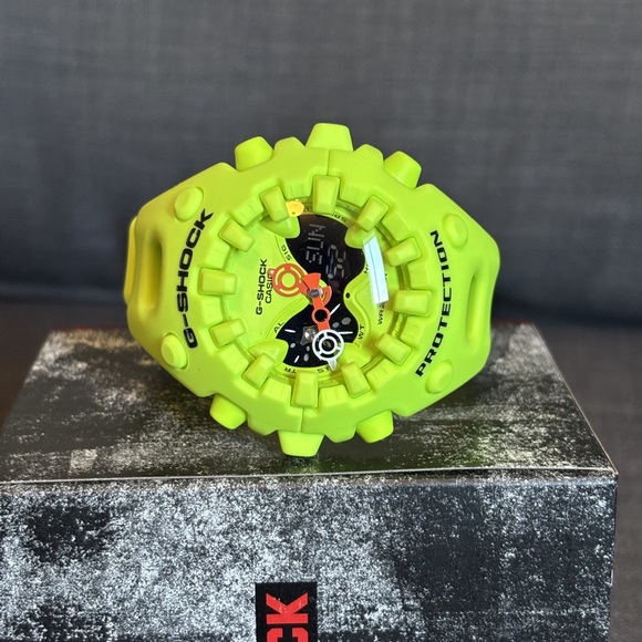 G-Shock Bright Yellow GAV01-9A “Cool Eyes” Watch - Picture 1 of 7